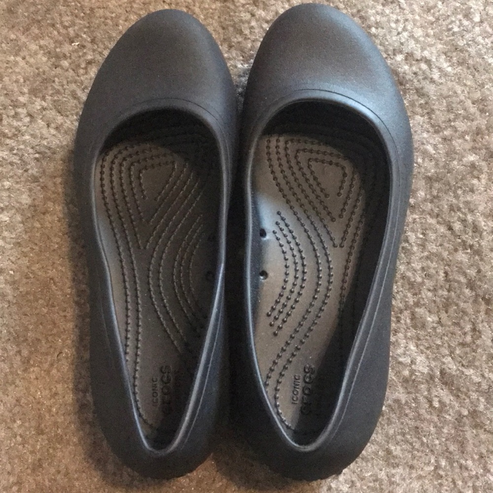 Crocs flats